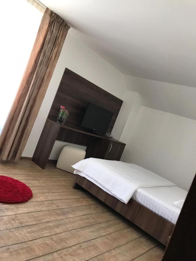 Pensiunea Montana Borsa Mm Băile Borşa Exteriér fotografie